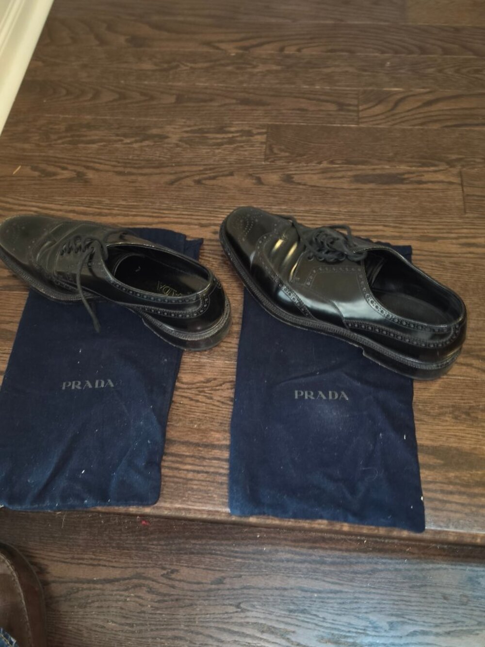 Shoes - Picture 3 of 4